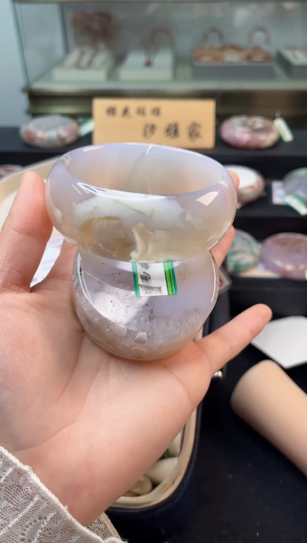 未镶嵌手镯石英质玉62圈口（赠品镯心）3001