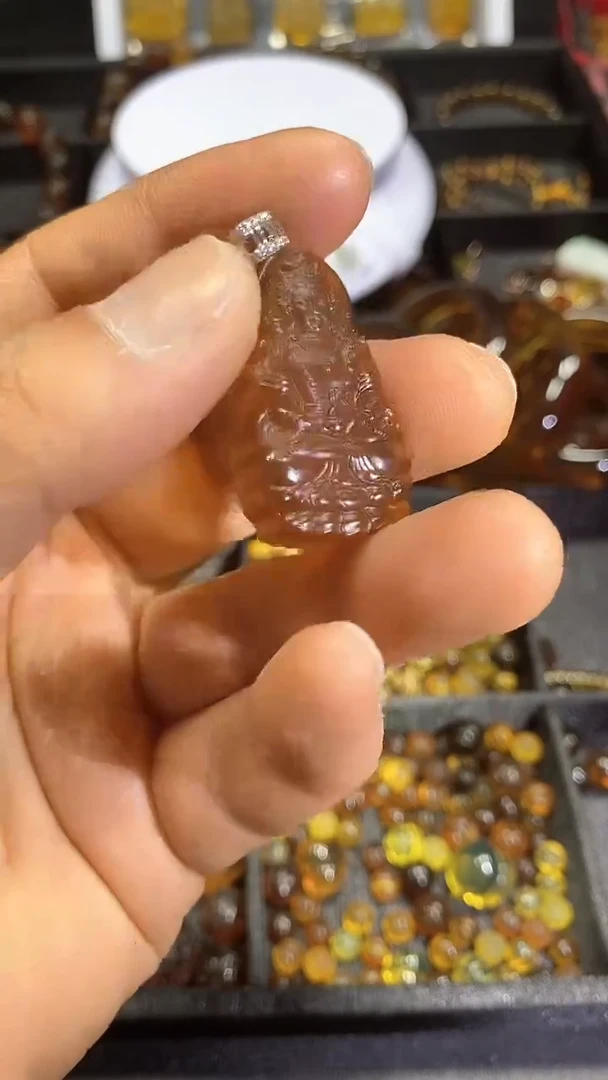 琥珀颈饰未镶嵌天然缅甸琥珀
