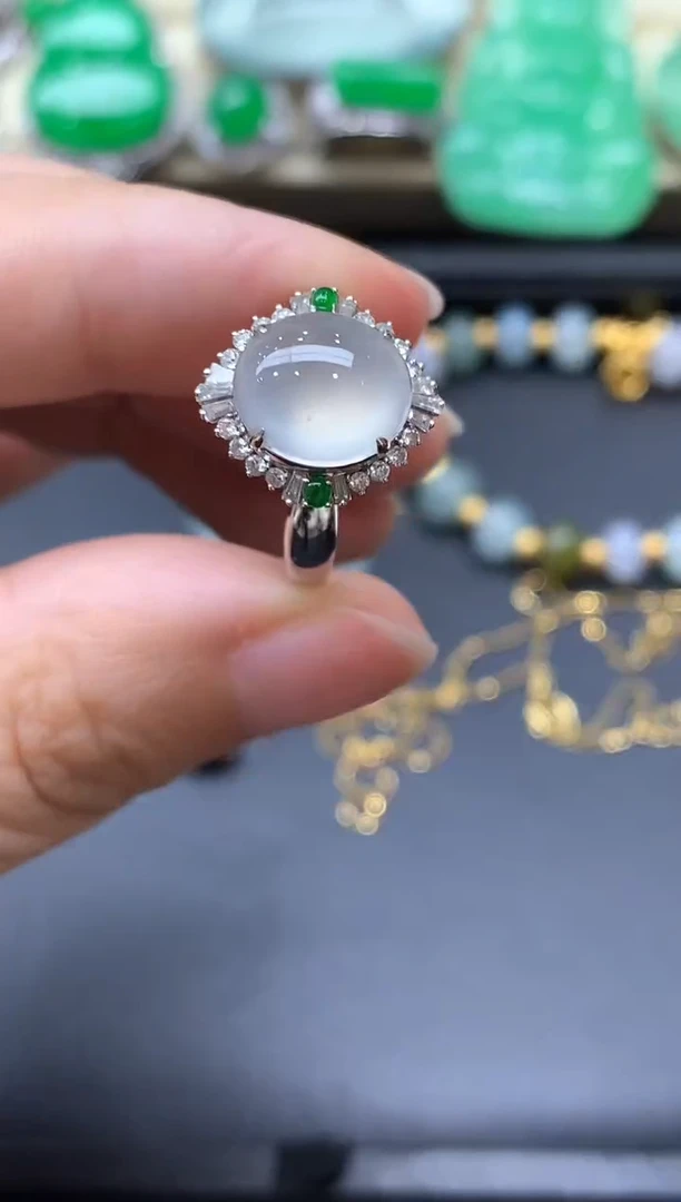 18K金镶嵌戒指翡翠538-中国好珍宝