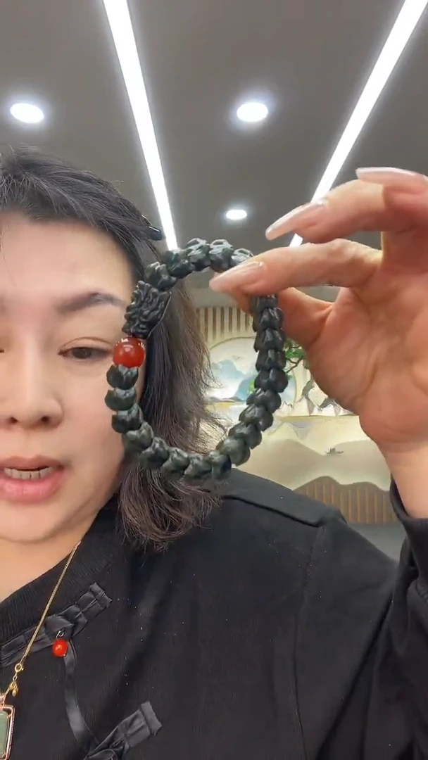 未镶嵌透闪石质玉挂件多样式发货随机发一