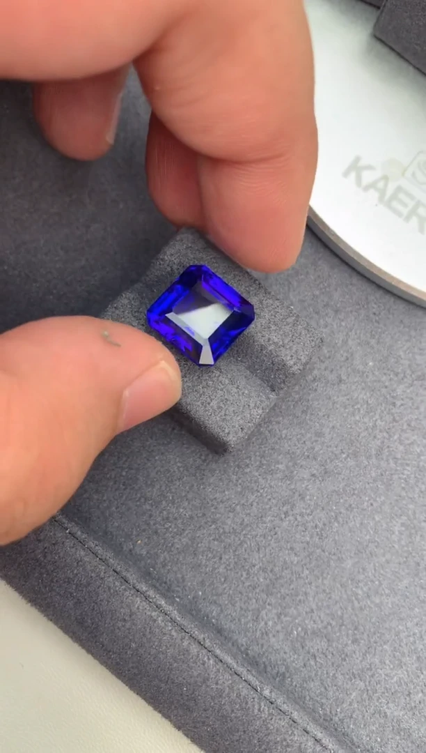 【闪购商品】坦桑石裸石未镶嵌13.9ct坦桑石