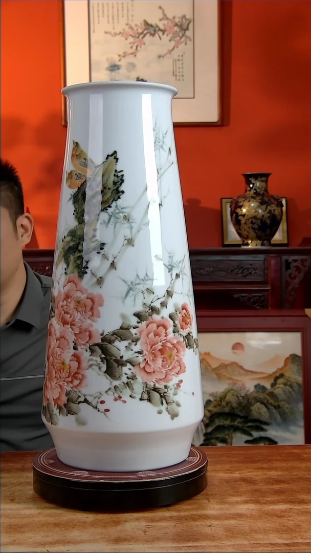 景德镇高端陶瓷摆件1瓶