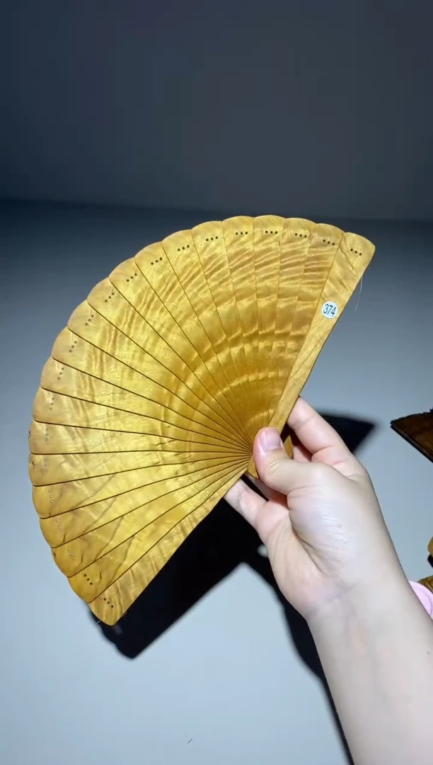 金丝楠十****）16cm金丝楠木小叶桢楠扇374