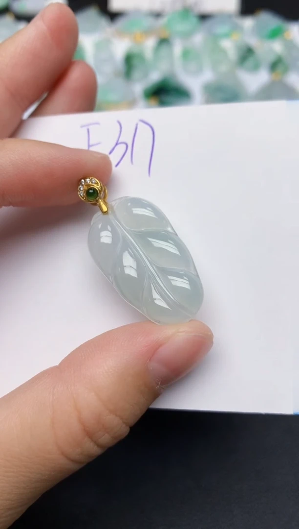 颈饰未镶嵌翡翠天然缅甸A货翡翠百元以上9元证书费自理