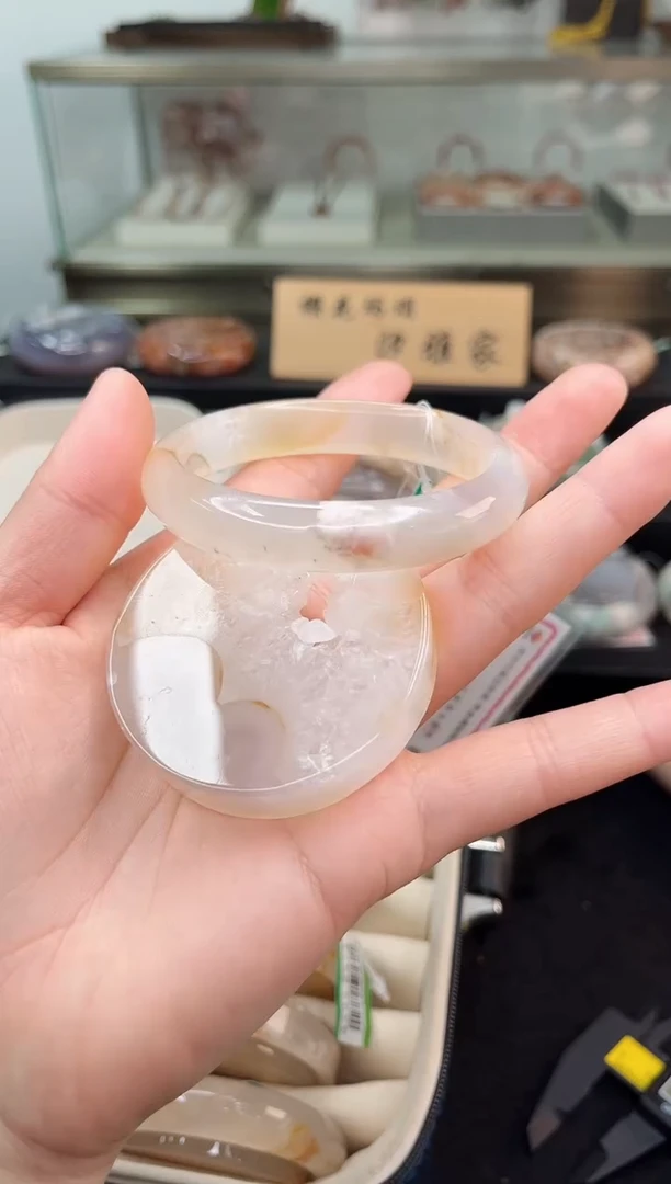 未镶嵌手镯石英质玉56圈口（赠品镯心）3749473