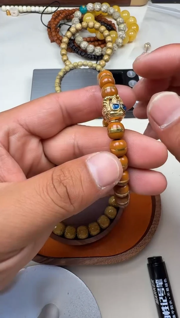 吊坠菩提未镶嵌木带宝