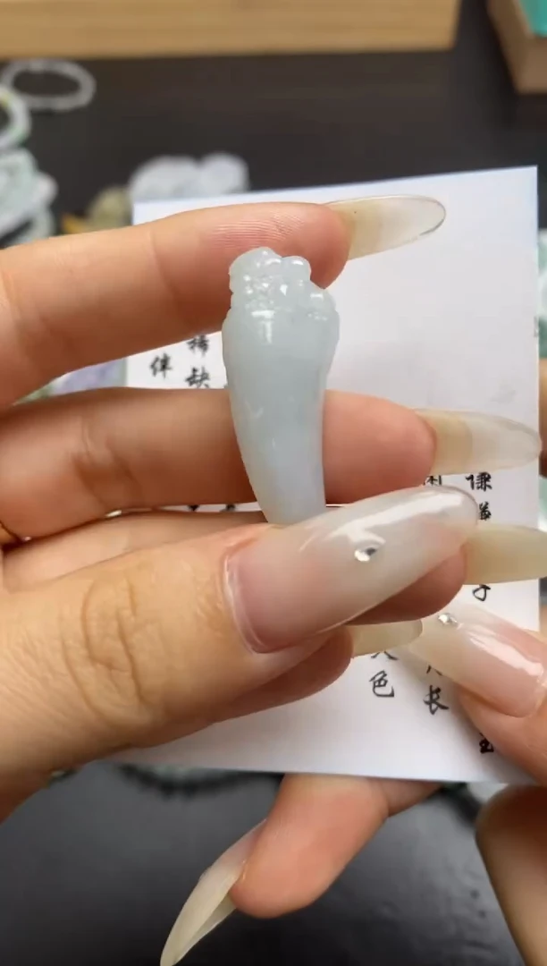 定制翡翠未镶嵌翡翠毛货~