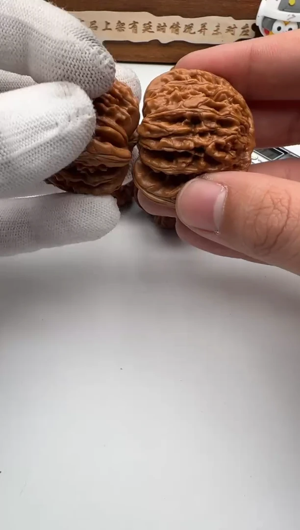 【闪购商品】文玩核桃把件核桃一对