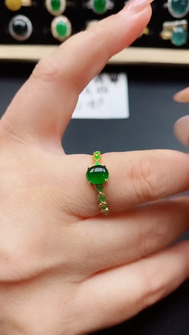 翡翠戒指银S925镶嵌5085