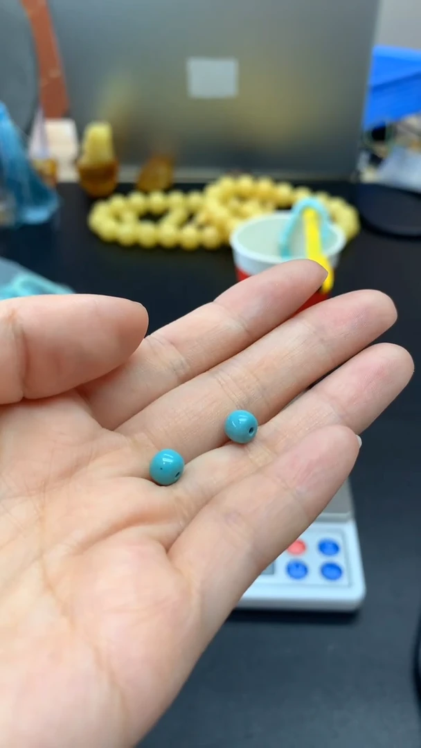 未镶嵌琥珀珠宝奇石?***k2020）2个