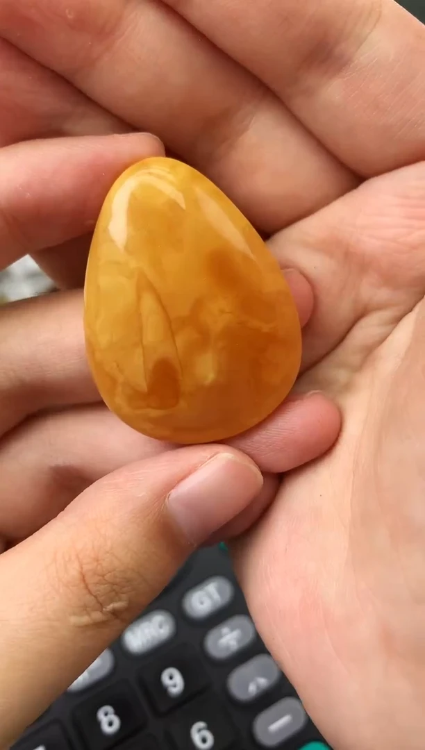 未镶嵌琥珀珠宝奇石108