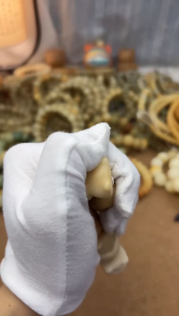菩提根/象牙果手串丁丁微瑕一颗0511