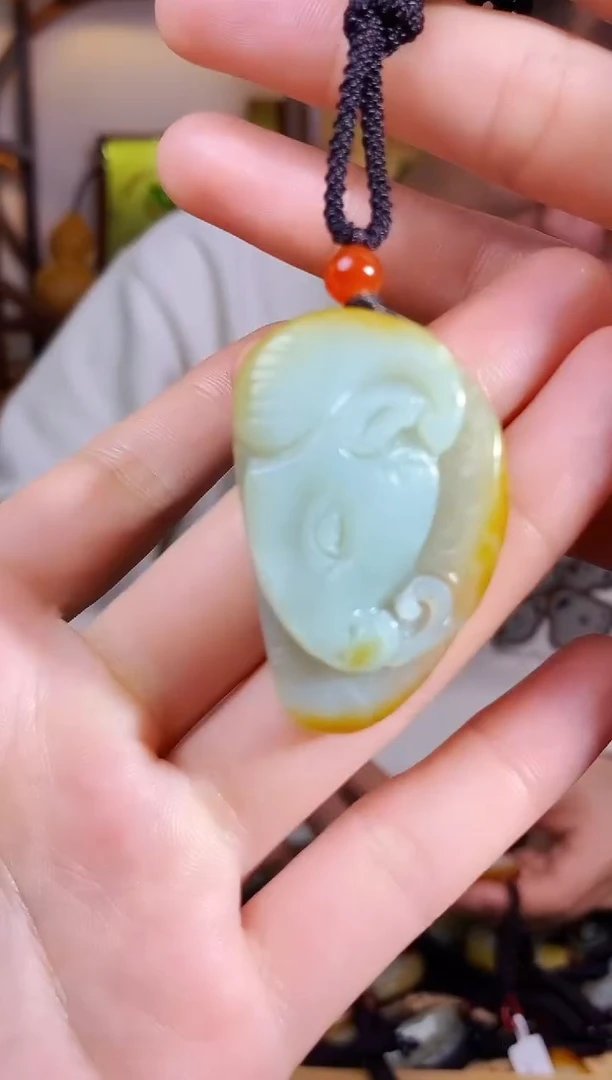 【闪购商品】和田玉颈饰未镶嵌1