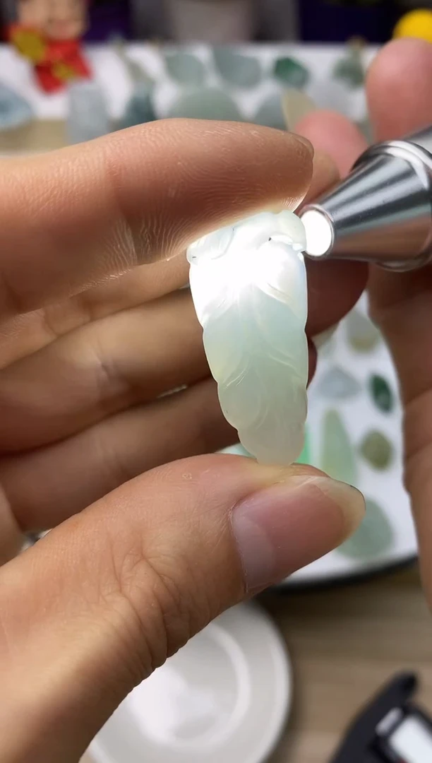 颈饰未镶嵌翡翠10天然缅甸翡翠A货叶子