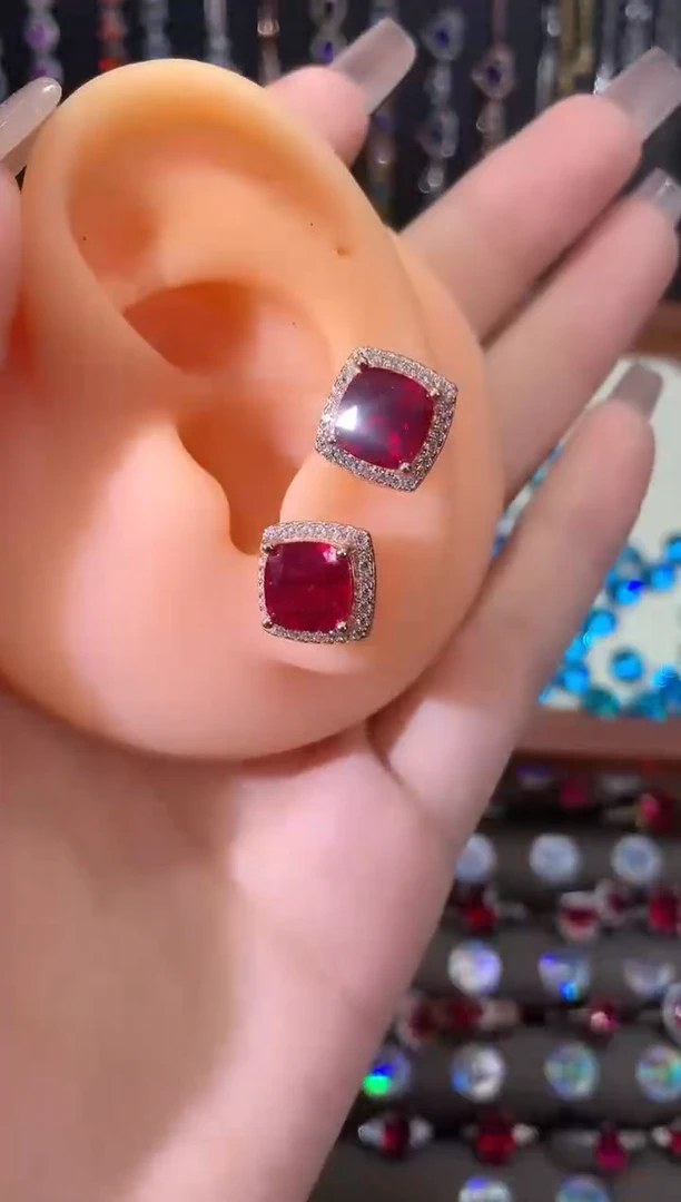 银S925镶嵌耳饰红宝石8玫瑰金