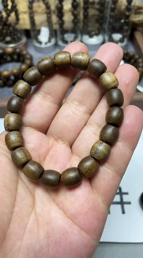 【闪购商品】沉香手串越南芽庄黄奇楠1.0沉水级毕业款老料桶珠