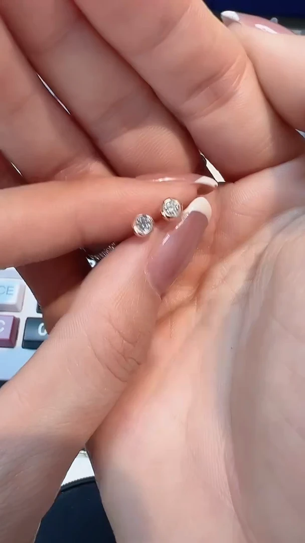 【闪购商品】钻石·18K金镶嵌多样性发一