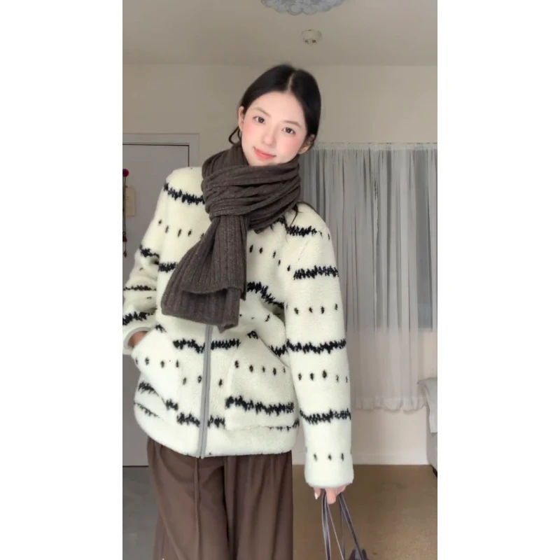 MARIE.COCO巨好看小个子穿搭费尔岛软糯羊羔毛外套复古宽松休闲裤