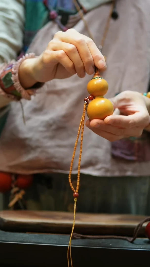 【路师傅原创手作天然葫芦】（编号8