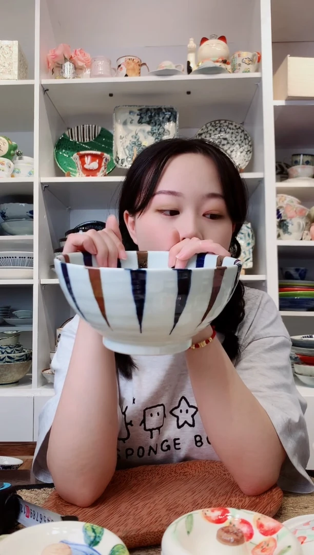 陶瓷蓝十草大汤碗18cm