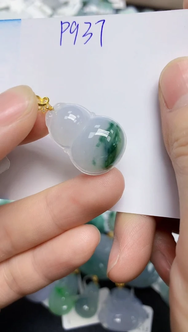 颈饰18K金镶嵌翡翠天然缅甸翡翠A货翡翠百元以上9元证书费自理