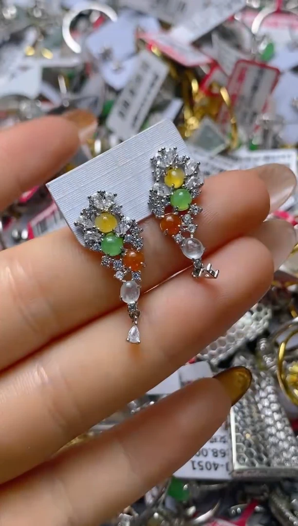 银S925镶嵌戒指翡翠百内无证书