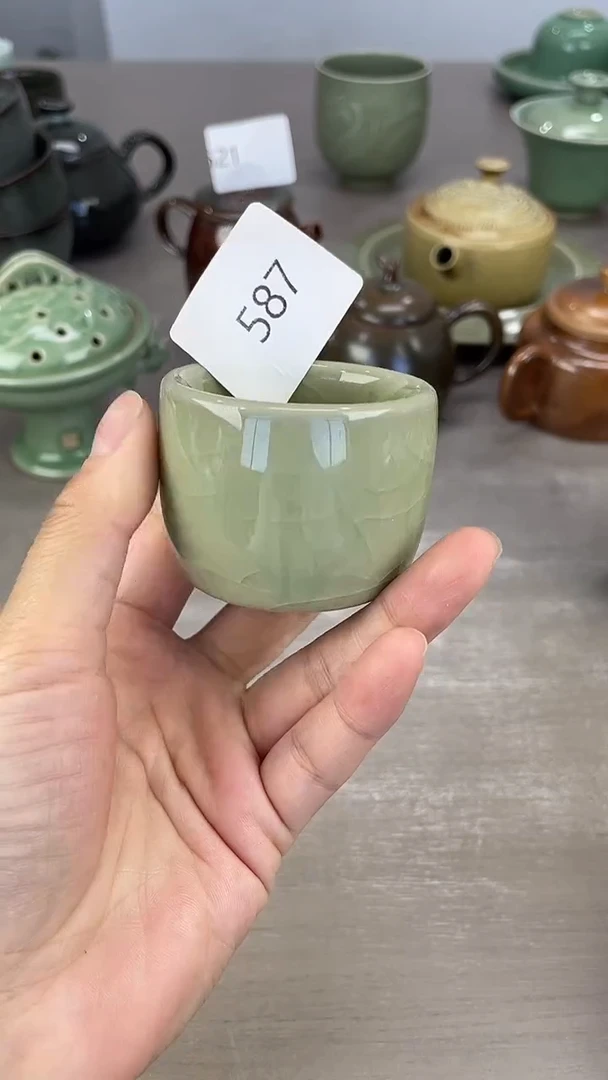 青瓷仓储福利清仓587