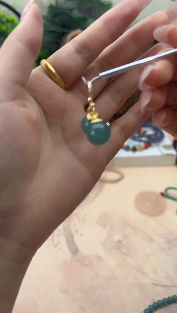 未镶嵌翡翠耳饰271