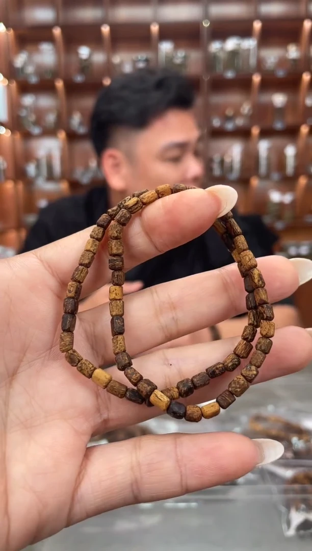 【闪购商品】沉香手串54号惠安红土多样性发一条