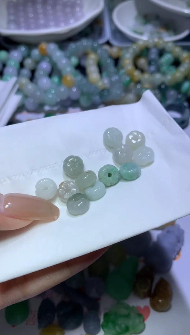 【闪购商品】定制翡翠未镶嵌MJX052761