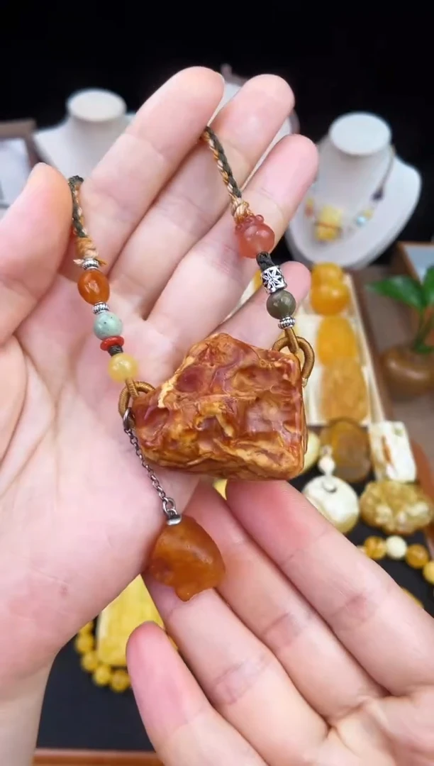 琥珀未镶嵌珠宝奇石青*柒月