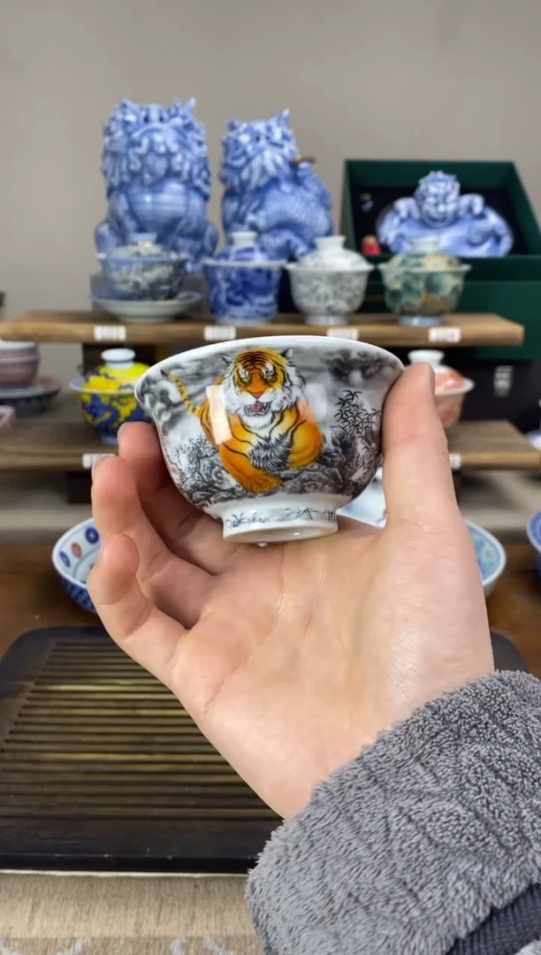 【闪购商品】虎啸山林 主人杯压手杯