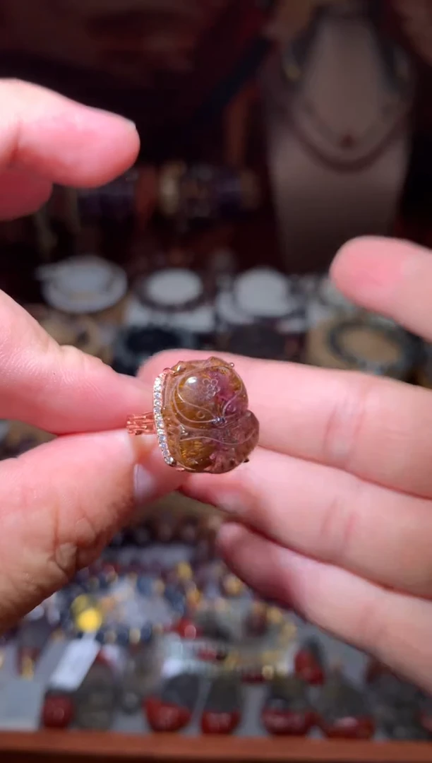 未镶嵌珠宝半成品水晶1****0极光大头狐戒指