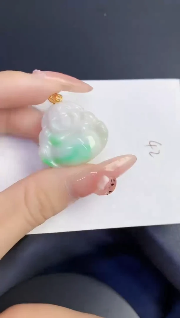 颈饰未镶嵌翡翠缅甸天然翡翠A货