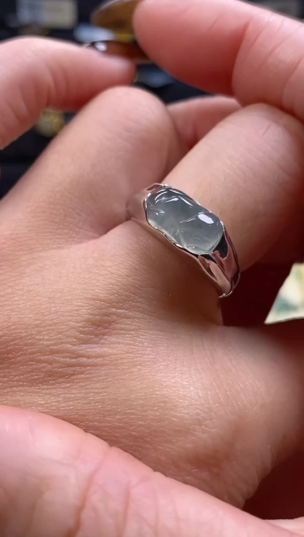 颈饰银S925镶嵌翡翠19241