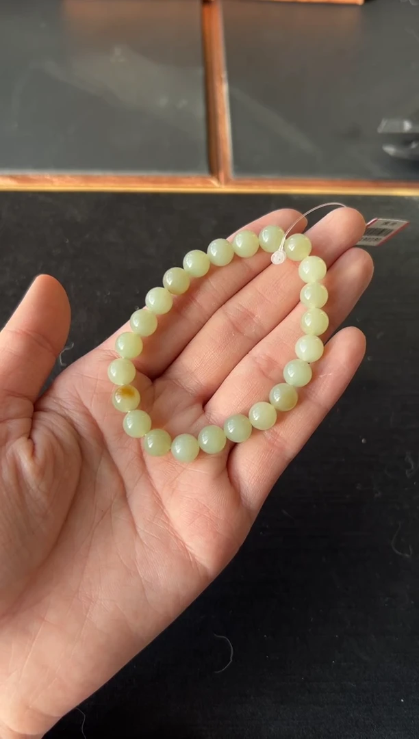 【闪购商品】和田玉手串未镶嵌若羌微色差卡8