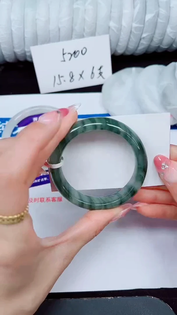 未镶嵌手镯石英质玉355-52/53