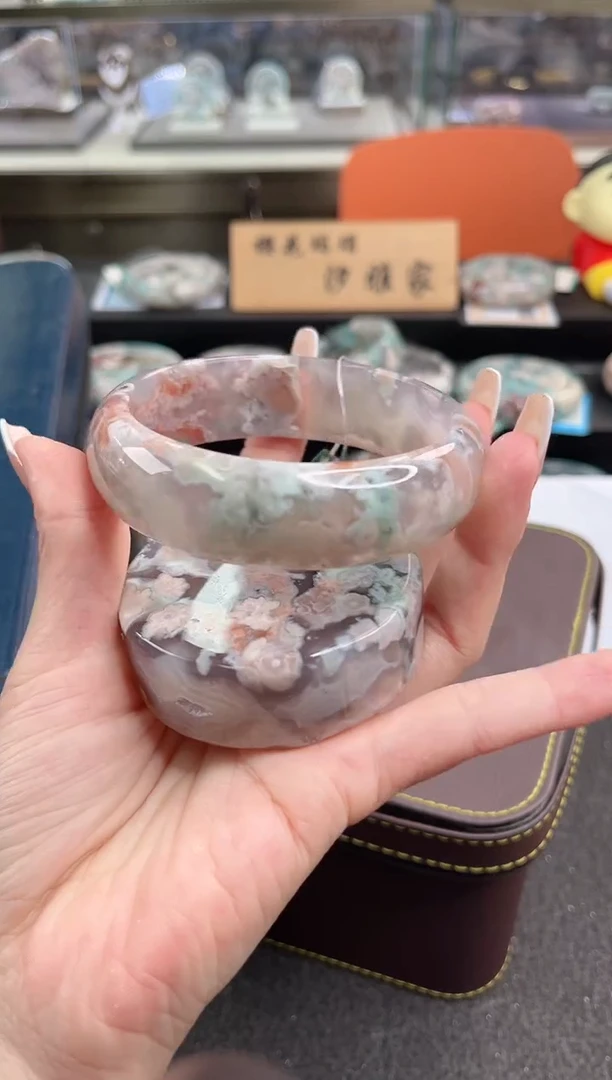 未镶嵌手镯石英质玉66圈口（赠品镯心）5S834