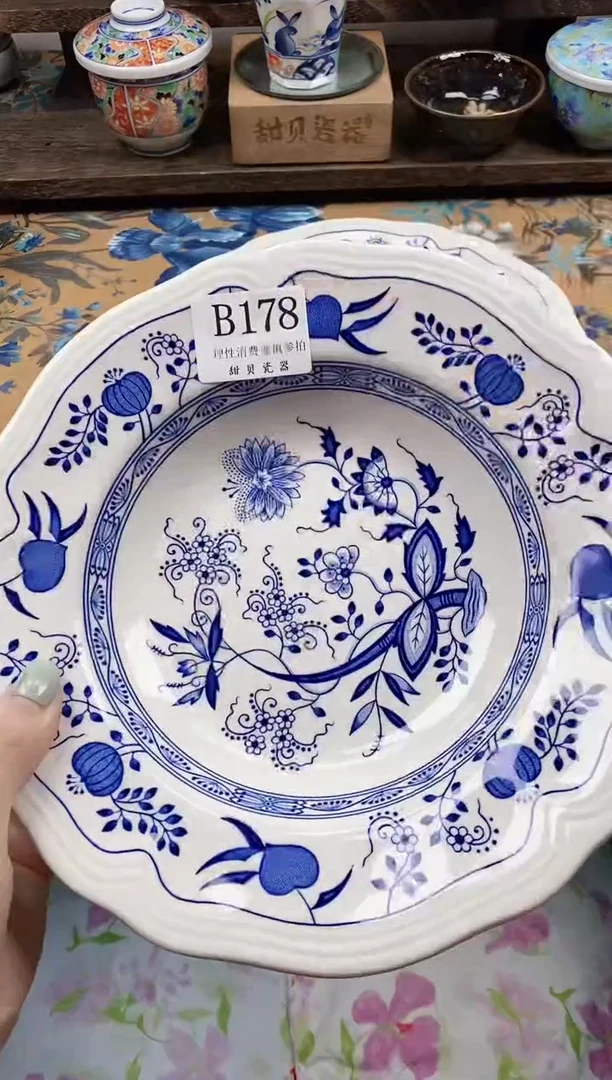 瓷片鱼*鱼                B178