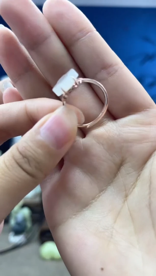 和田玉银S925镶嵌颈饰1