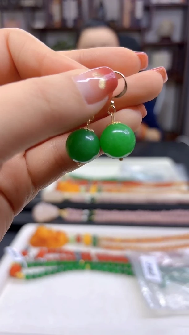 【闪购商品】翡翠耳饰14K金镶嵌耳勾E665