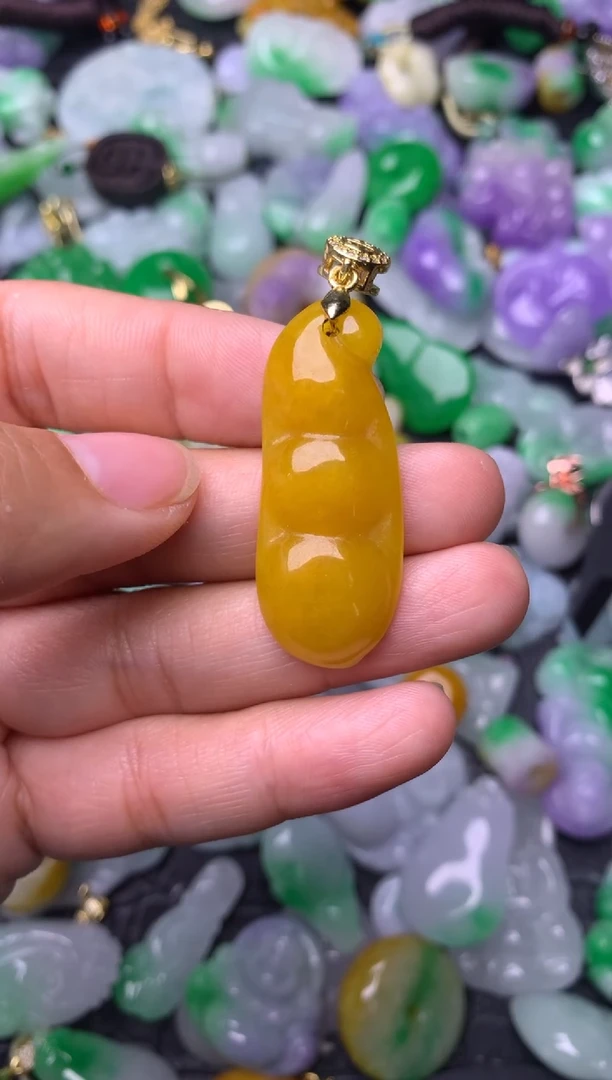颈饰未镶嵌翡翠缅甸翡翠吊坠