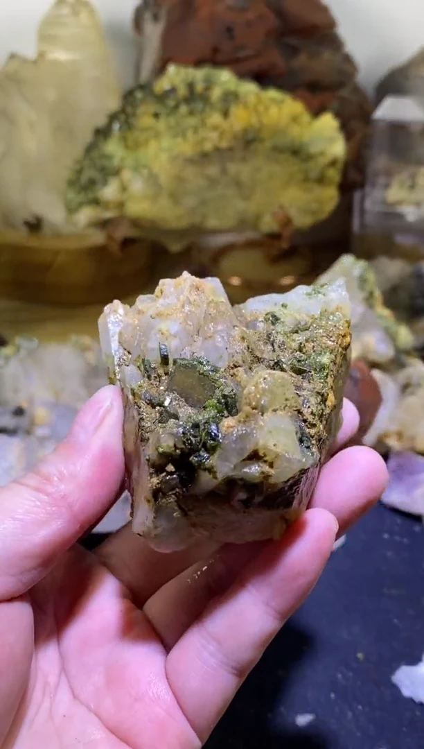 未镶嵌珠宝半成品水晶70号210g四川美姑超七花园水晶