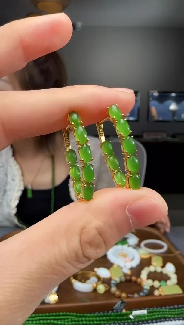 和田玉银S925镶嵌耳饰1