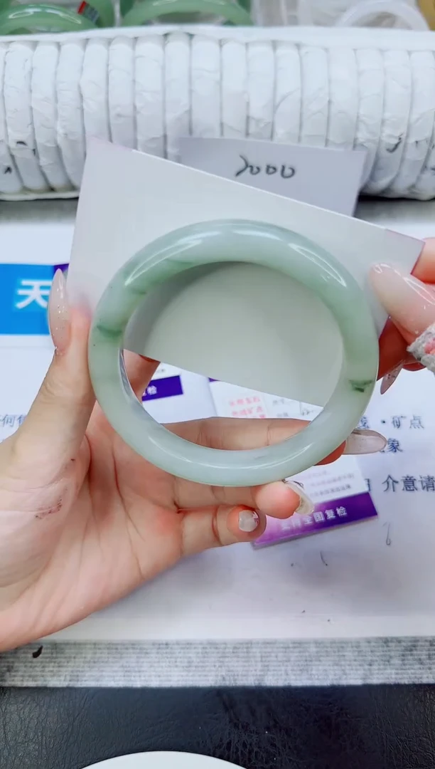 未镶嵌手镯石英质玉20/62