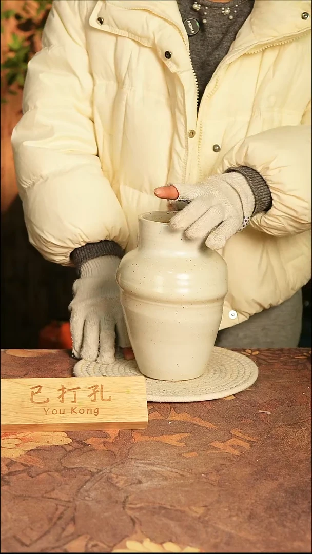 陶瓷5-106高22口8误差2已打孔