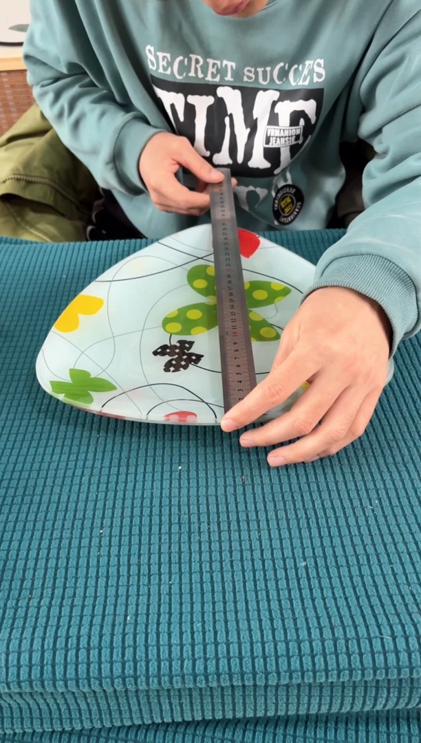 进口食品级钢化玻璃037微瑕2个三角异型