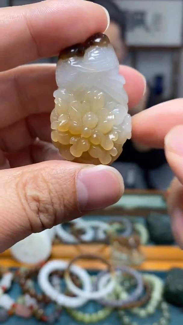 颈饰未镶嵌和田玉65