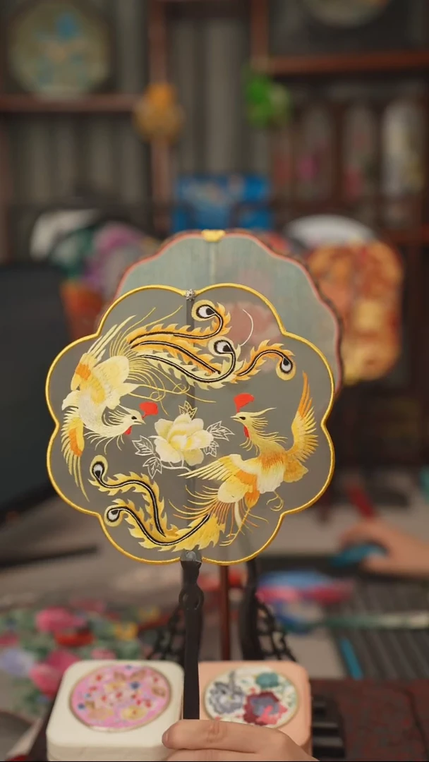 扇子团扇 绣花双面非遗
