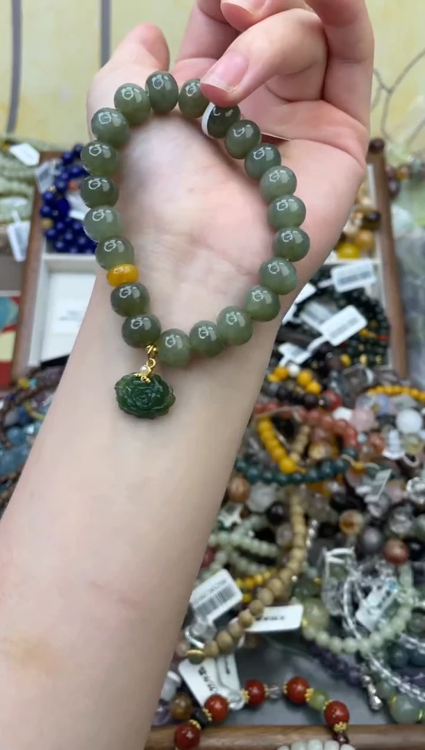 未镶嵌和田玉手饰117